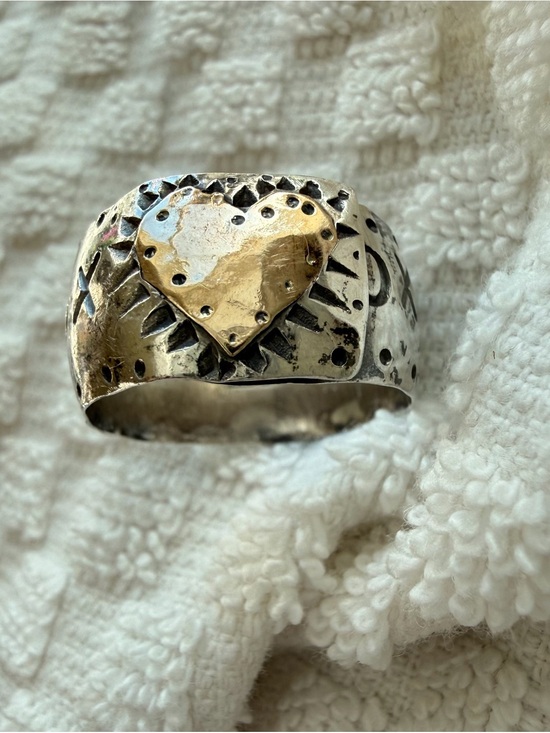 Margaret Sullivan Jewelry - Margaret Sullivan Two-Tone Heart Ring - Gold & Sterling Silver - Size 7.5